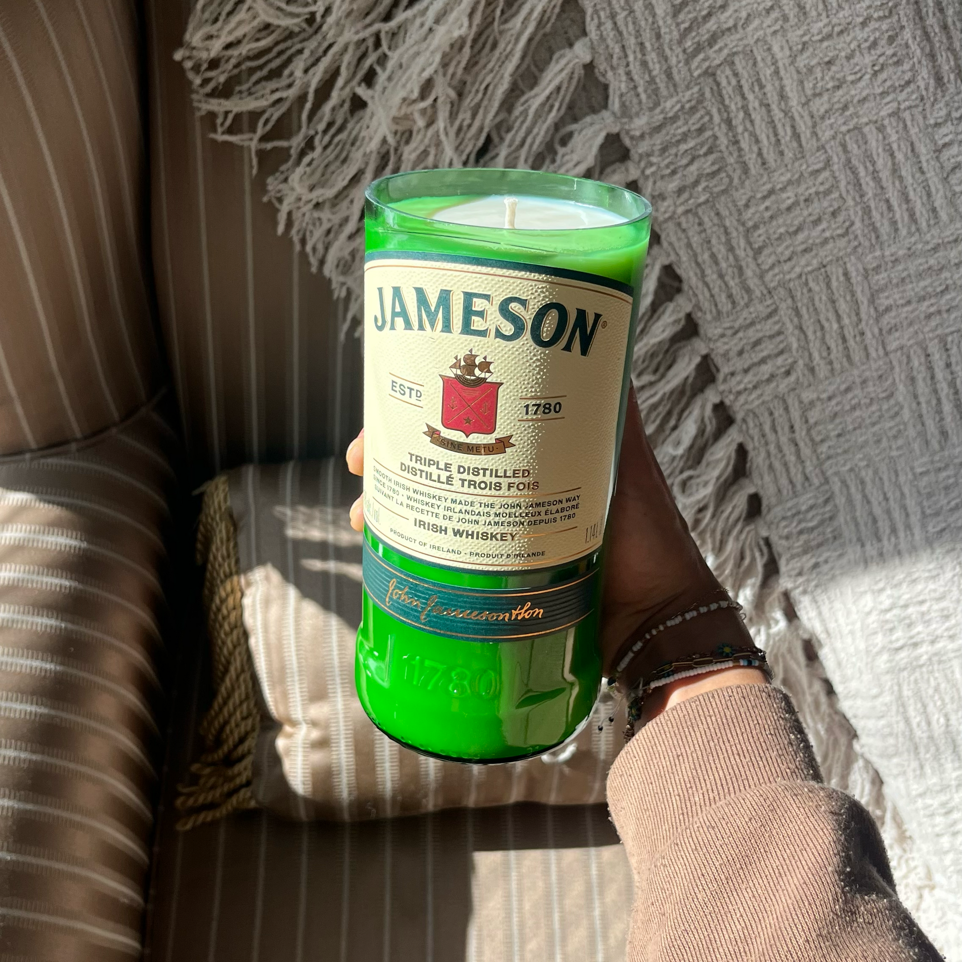 Jameson Candle - By Tiseo